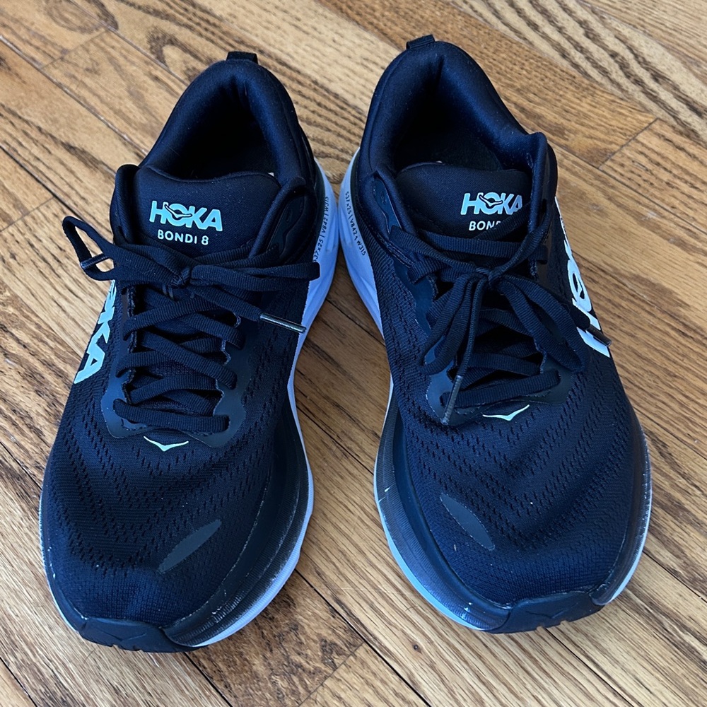 EUC Hoka One One Bondi 8 Shoes - Picture 3 of 8